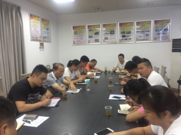 龙泉街道召开下半年综治民调前期工作部署会