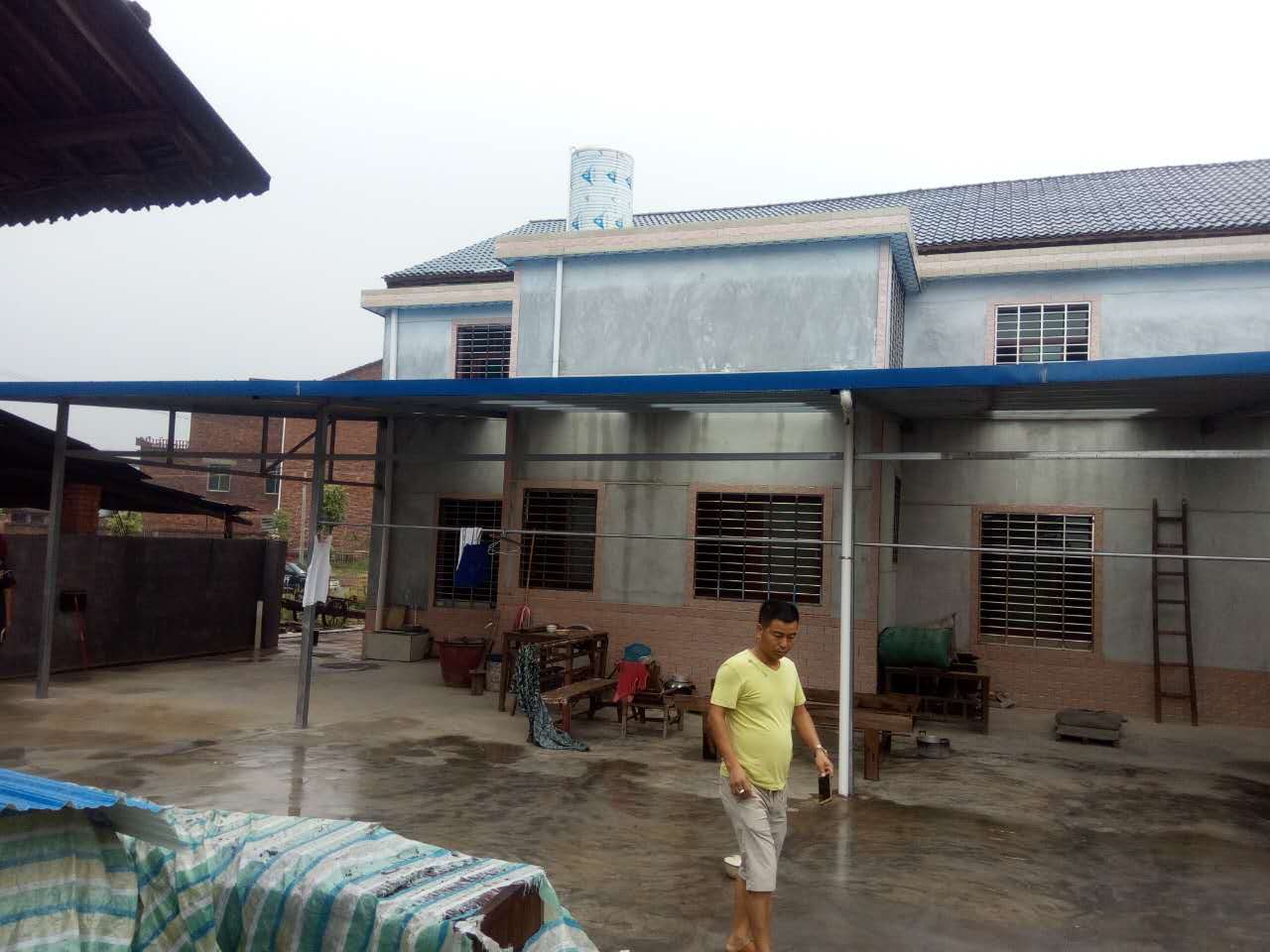 对违法建设”零容忍“，又一处违建厂棚被拆除