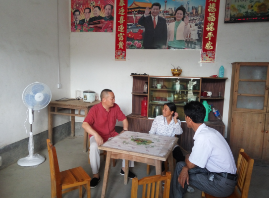 区委政法委党支部赴炎陵县开展主题党日和结对帮扶活动