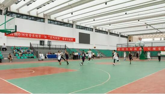 株洲市国资委系统第一届“清风国资”篮球交流赛拉开帷幕