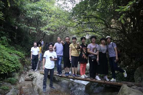攸县农机局组织秋季登山活动