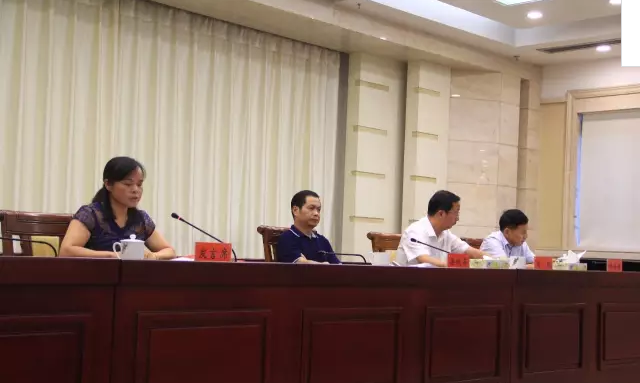 天元小学党支部在全市中小学、民办学校党建工作座谈会上作典型经验发言
