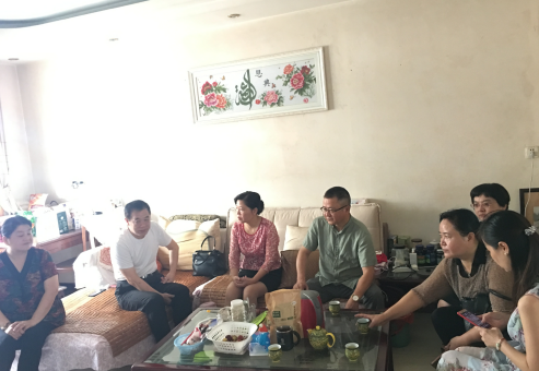 关爱计生特殊家庭 节前慰问温暖人心