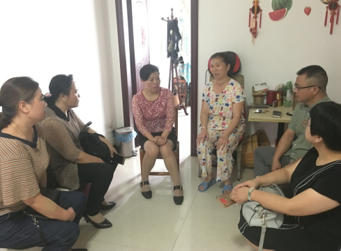 关爱计生特殊家庭 节前慰问温暖人心