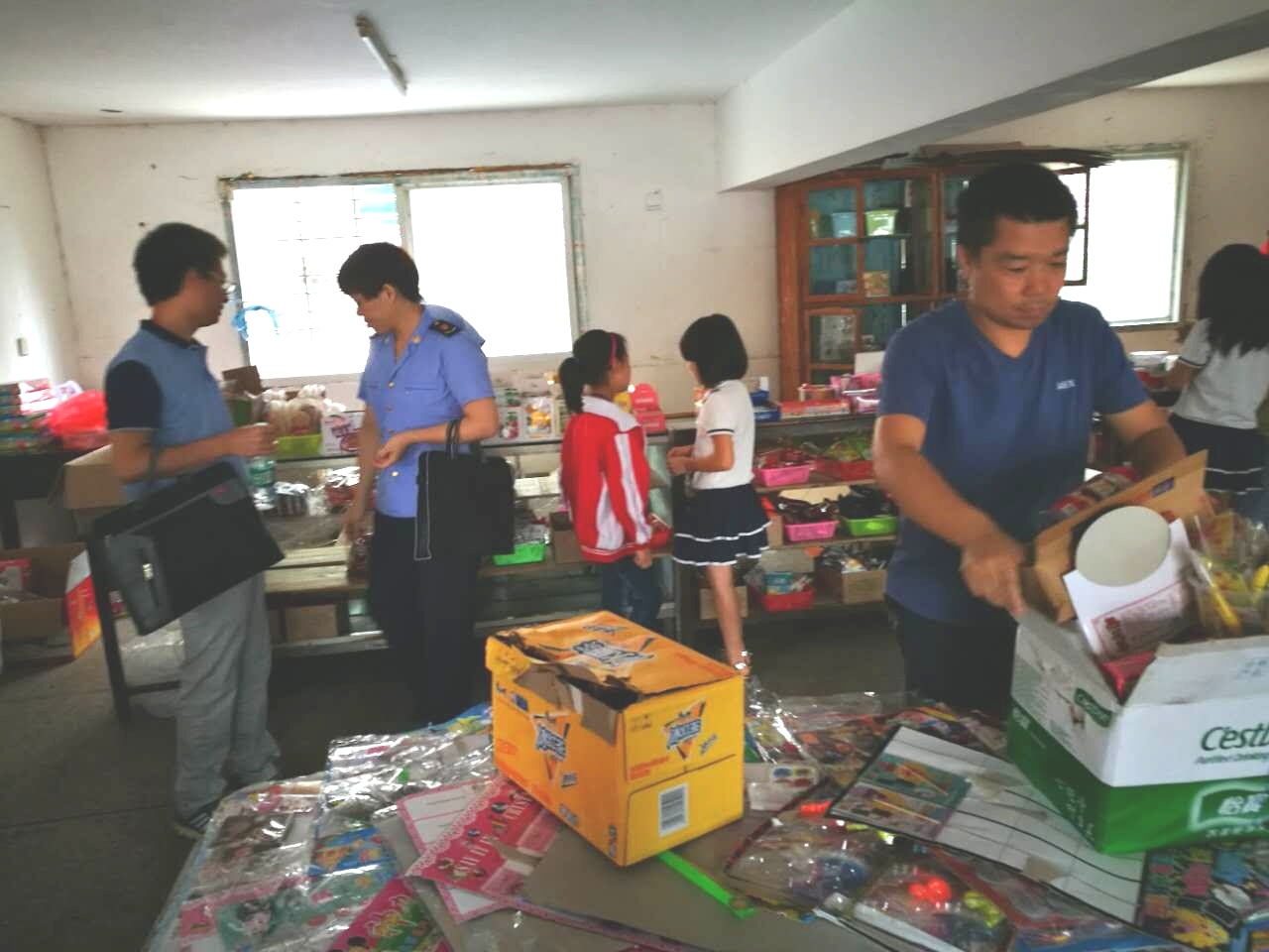 攸县食品药品工商质量监督管理局全面开展校园专项整治 全力保障师生食品安全