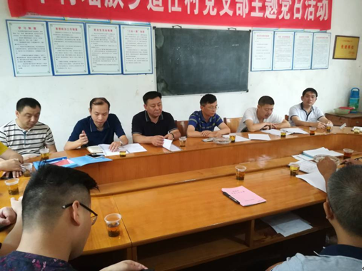 区人大主任肖支前赴炎陵开展扶贫帮扶活动