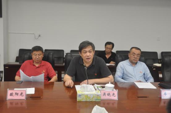市委宣传部副部长、株洲市文明办主任欧阳元初一行督查市国资委文明创建工作