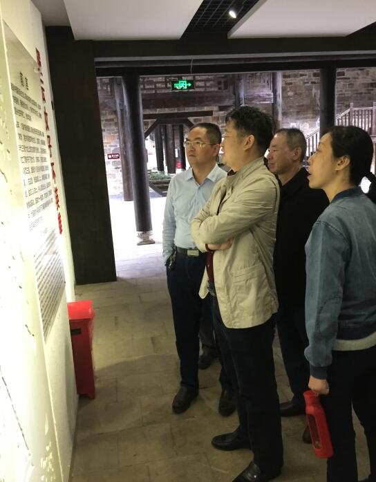 区民政局组织参观秋瑾故居