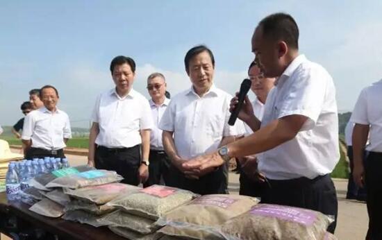 许达哲在株洲调研时强调:走新的发展之路,做转型升级排头兵