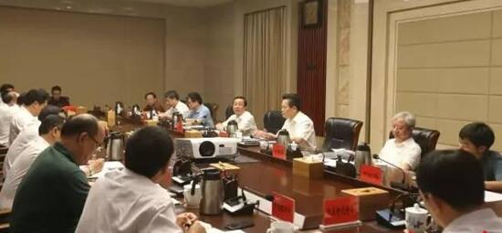 许达哲在株洲调研时强调:走新的发展之路,做转型升级排头兵