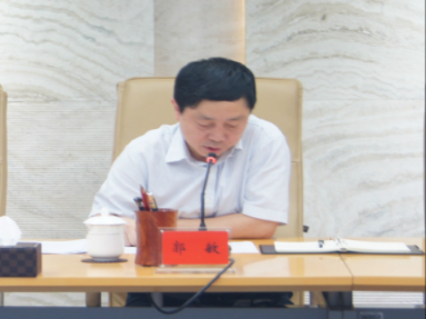 市规划局组织2017年第三次理论学习中心组集中学习