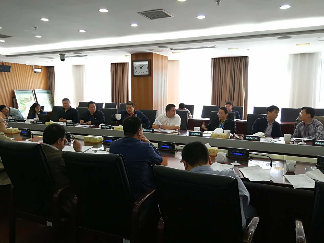 加快推进标准厂房建设调度会