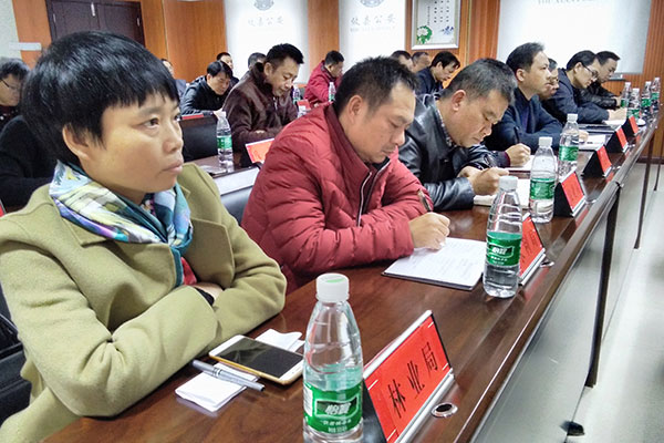 攸县组织收看收听省市脱贫攻坚视频会议