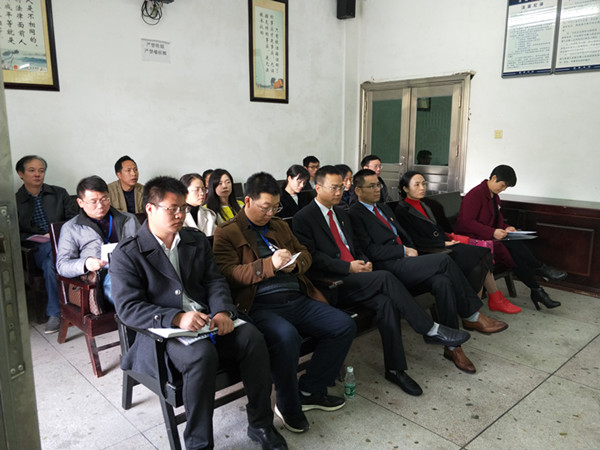 攸县法院开放日活动 让群众近距离感受阳光司法