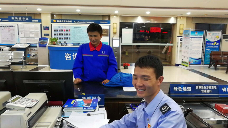 攸县国税局暖心服务频获纳税人点赞