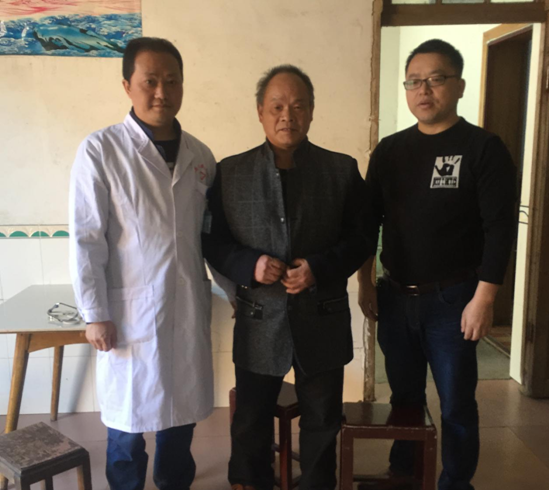 攸县卫计局组织对贫困手术患者进行上门回访