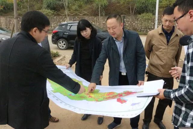 副区长姚艺调度白关镇产镇融合用地规划工作