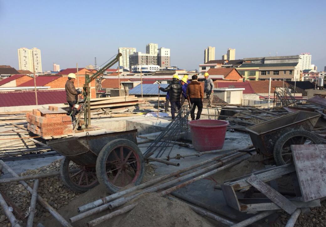 严打“未批先建”,规范城区建房秩序