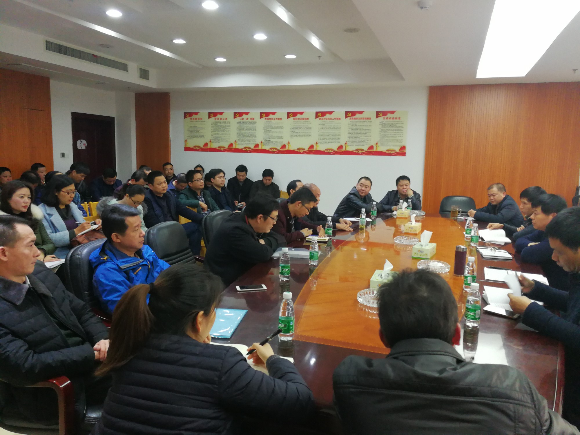 攸县卫计局召集各基层单位负责人再打廉政“防疫针”