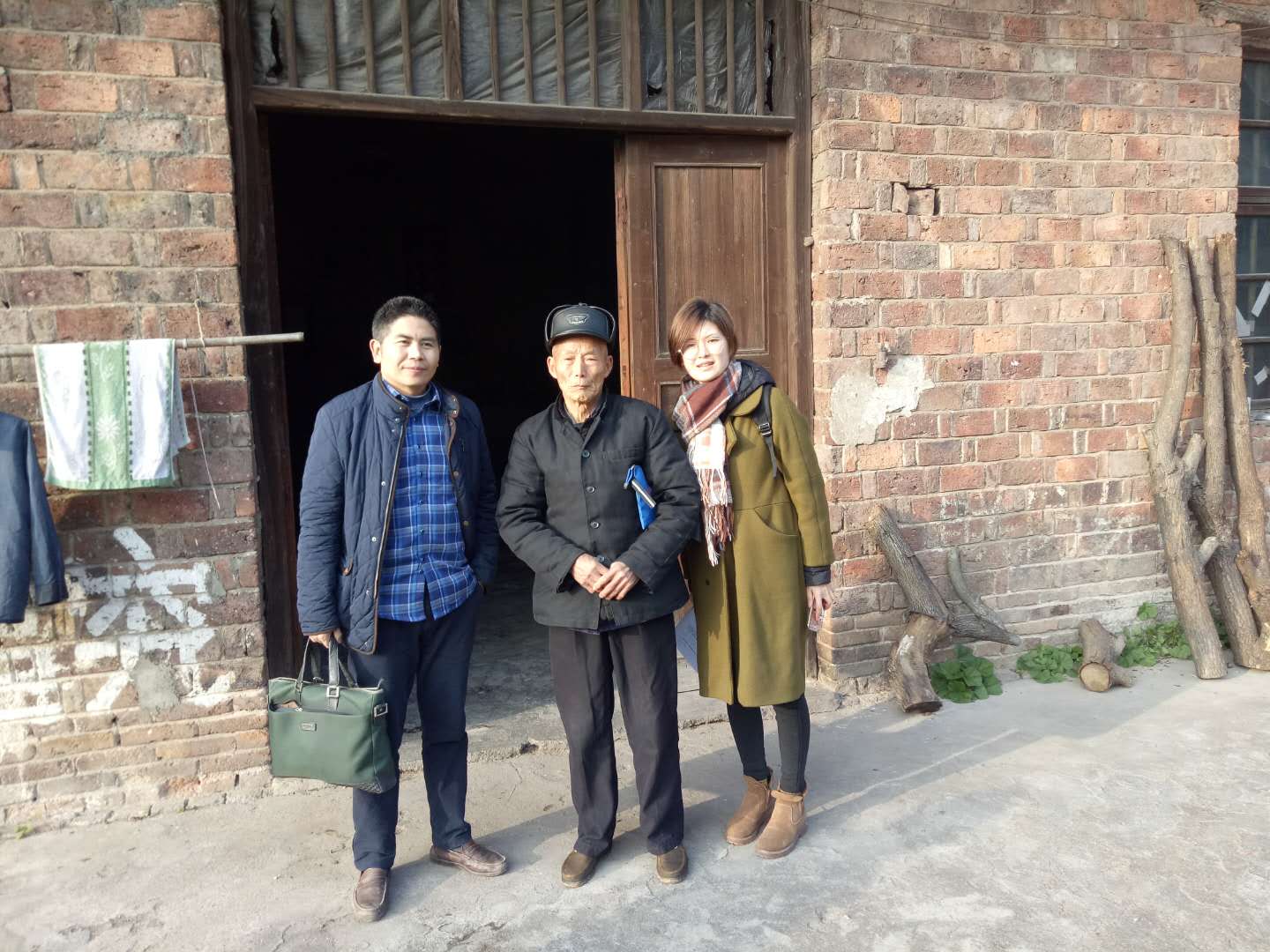 第三方评估机构来丫江桥镇开展脱贫攻坚省检工作