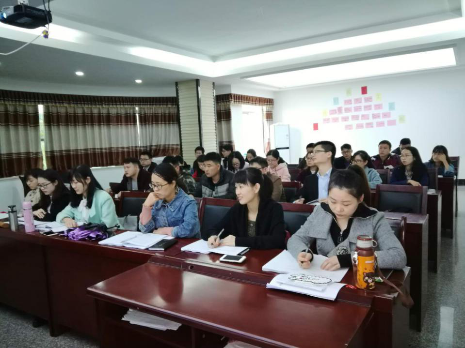 强化平台建设，夯实民生根基