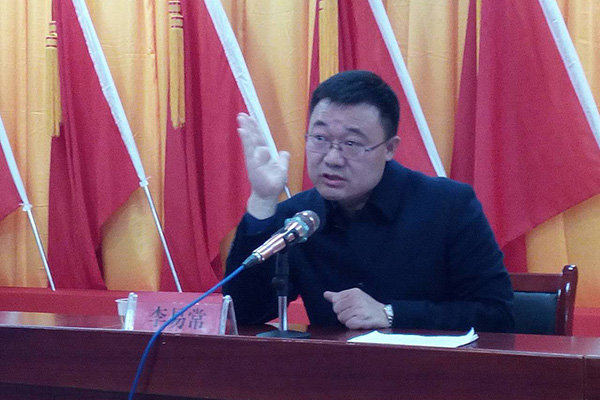 李易常到攸县四中宣讲党的十九大精神