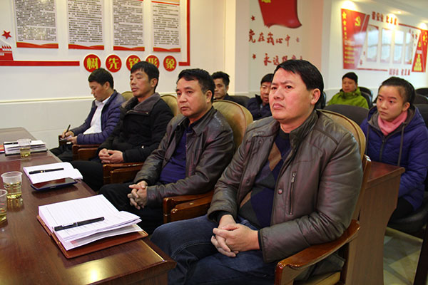 彭顺昌到富头村宣讲党的十九大精神