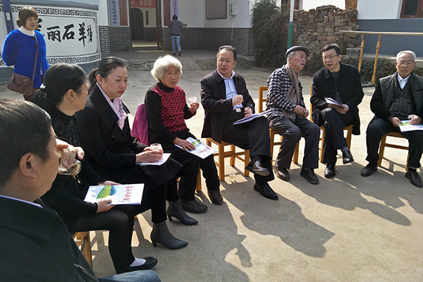 株洲市委常委、宣传部长聂方红来攸调研指导农家书屋建设管理工作