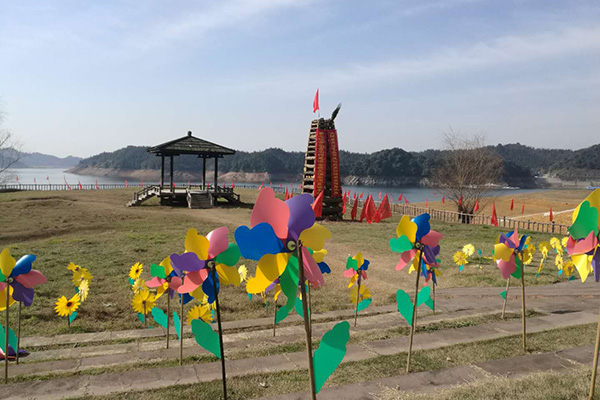 会战动态：酒仙湖景区新年新思路 系列活动打造“好玩”景区