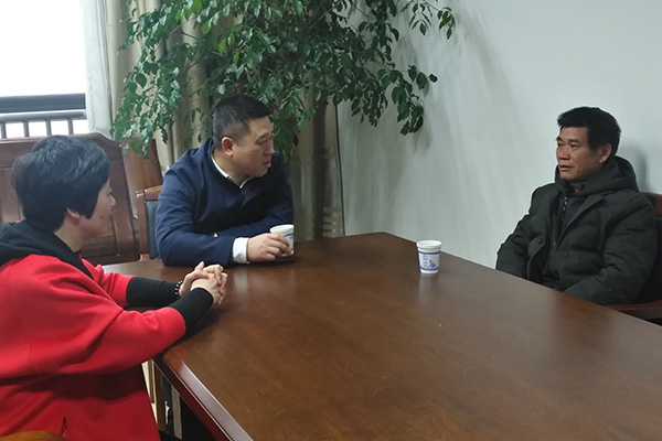 株洲市委宣传部市文明办慰问帮扶攸县“信义”老人刘发生