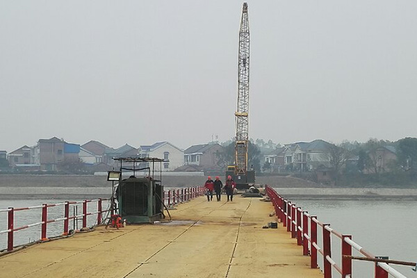 攸县洣水四桥及连接线建设项目工程即将完成主栈桥施工