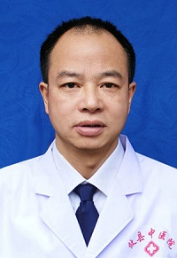 一天收到两面锦旗，什么情况?