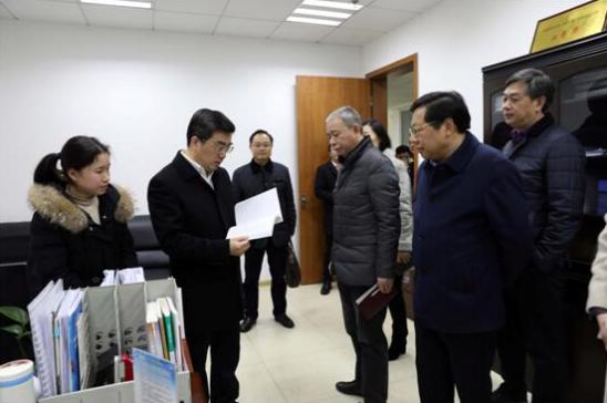 市委常委、市纪委书记、市监委主任赖馨正一行赴国资委系统调研党风廉政建设工作