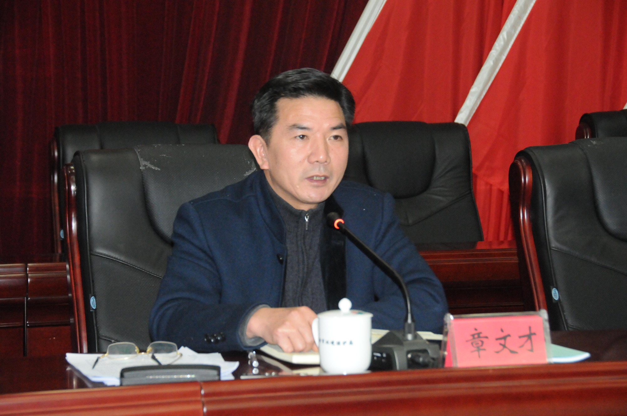 市环保局召开机关科室（部门）述职和民主测评大会