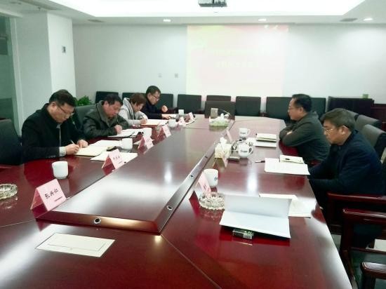 市国资委党委班子成员分赴国资国企慰问生活困难党员和职工