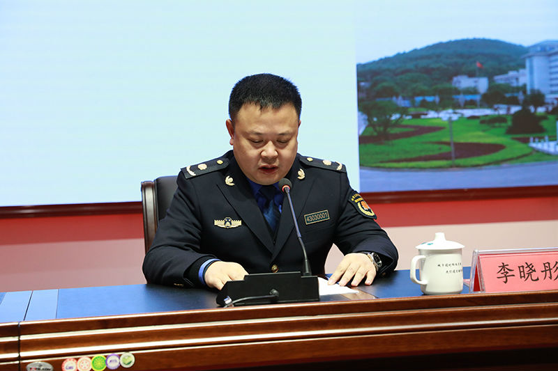 新春上班第一天 城管课堂开课了
