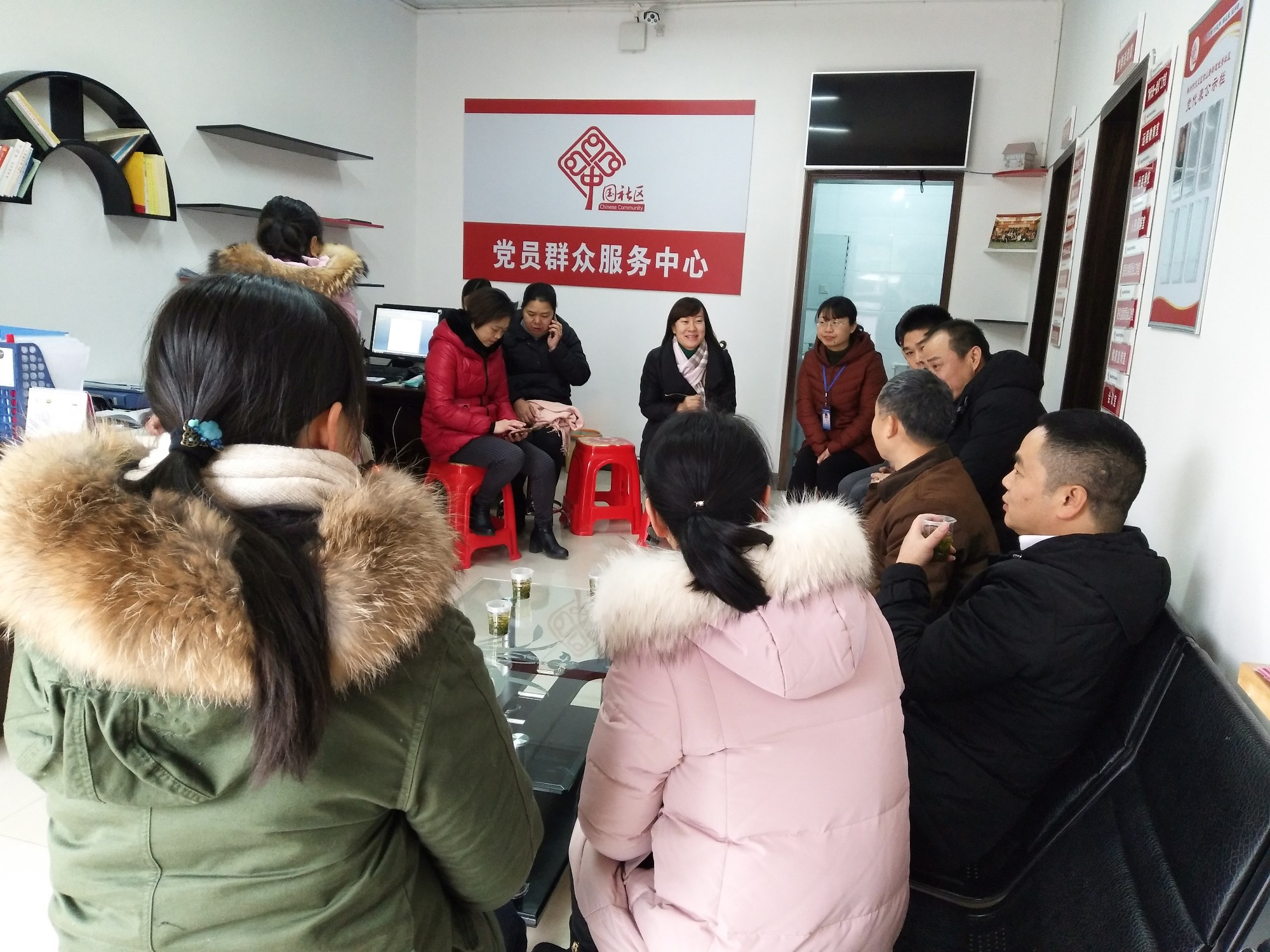 寒冬慰问送温暖 爱心真情暖人心