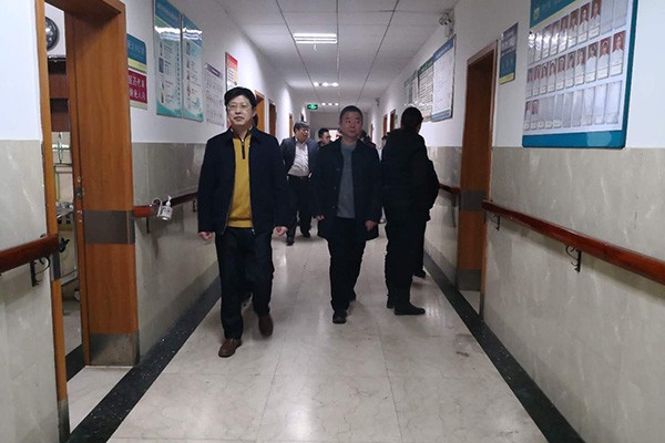 温暖新春：攸县680份物资营养品发放给住院困难群众