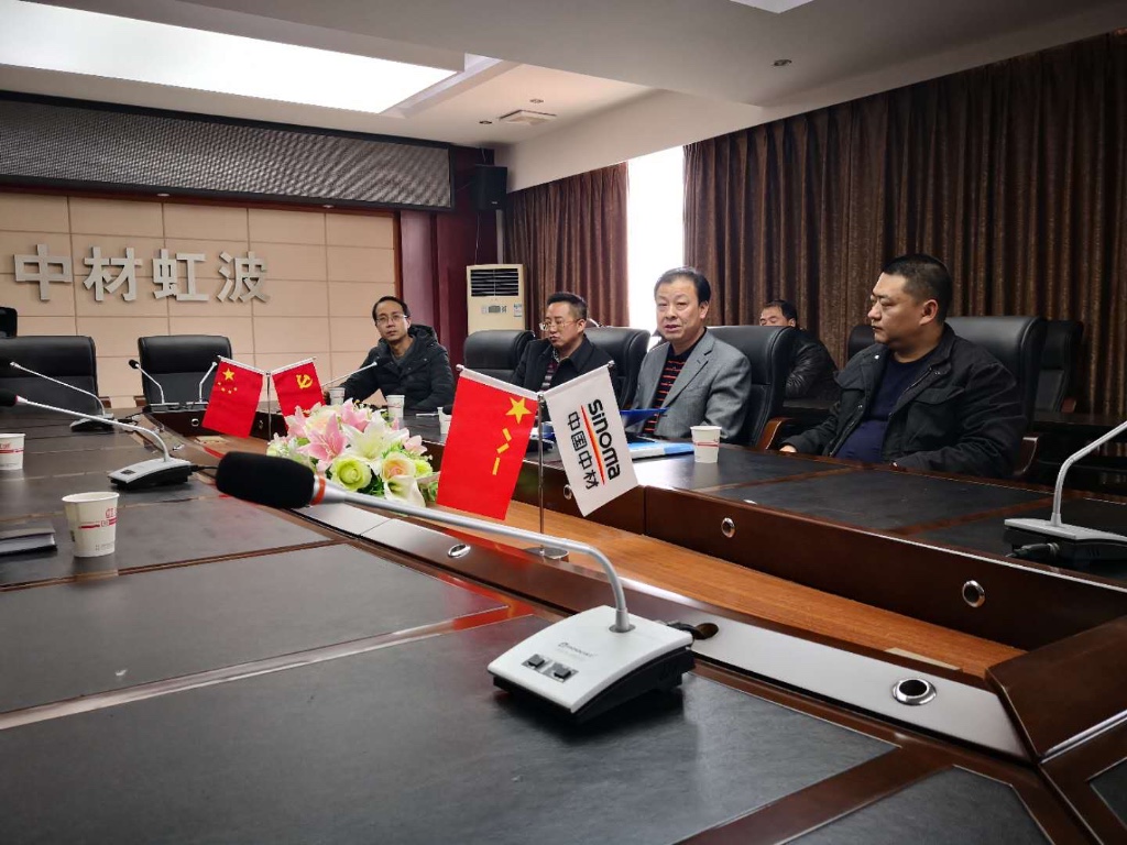 区委常委、常务副区长稂水云带队督查春节期间安全生产工作