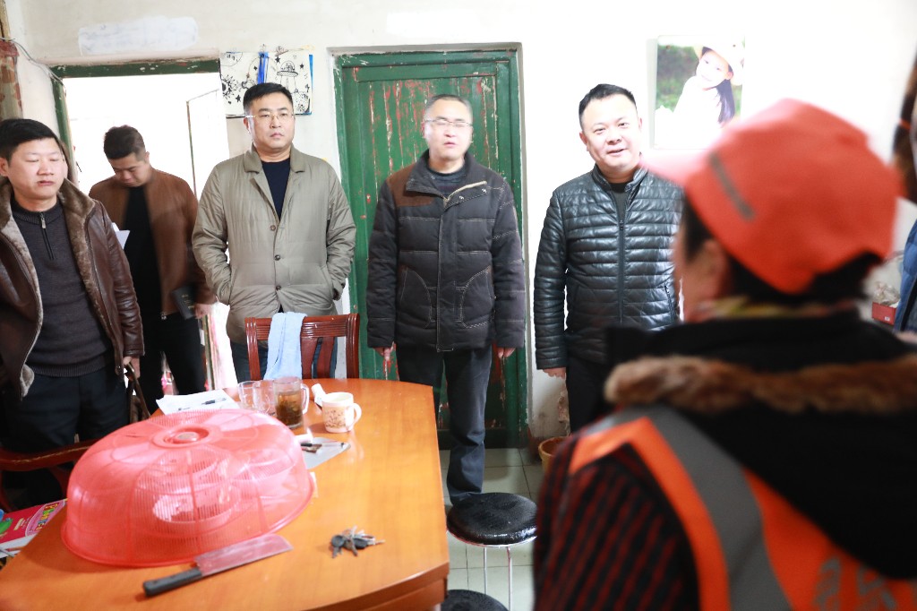 走访慰问送真情 殷殷关怀暖人心