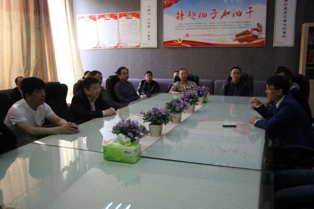 株洲市天元区工商联（总商会）与洛阳市西工区工商联（总商会）签订友好商会协议