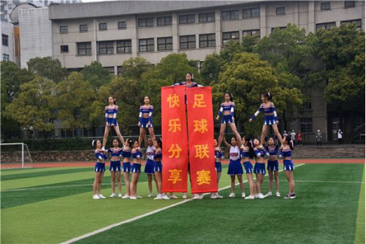 建宁实验中学初一年级足球联赛开幕啦！