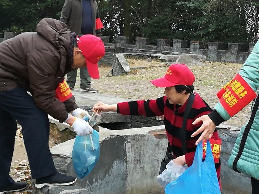 董家塅街道开展“学雷锋”志愿服务活动