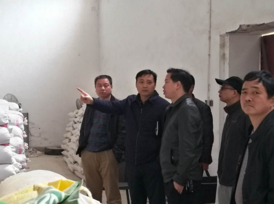 区商务和粮食局开展粮库安全生产及消防安全大检查