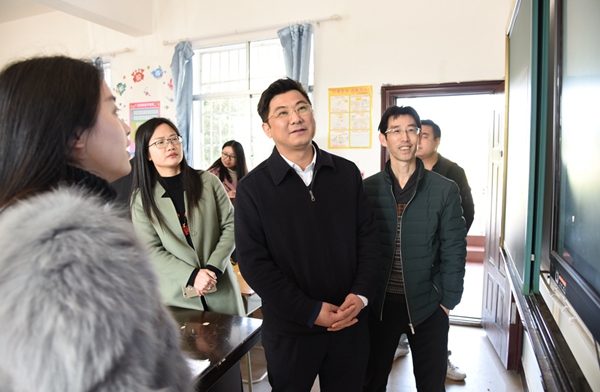 付访华督查安全生产工作 为两会召开营造良好环境