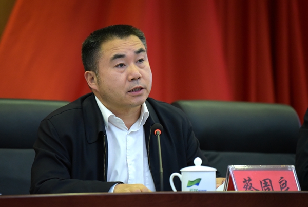 强化“三个”意识 实现新跨越