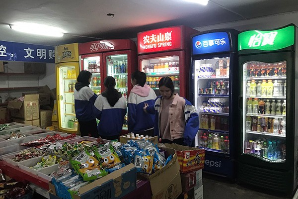 【聚焦“3.15”】护苗行动：守护校园食品安全的大门