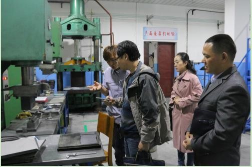 市国资委安全生产“打非治违百日行动”检查小组赴市国投集团开展安全生产主体责任督查工作