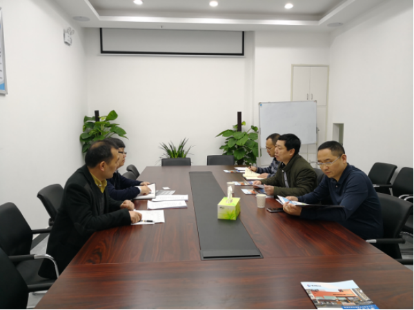 服务“产业项目建设”，积极为企业上门服务