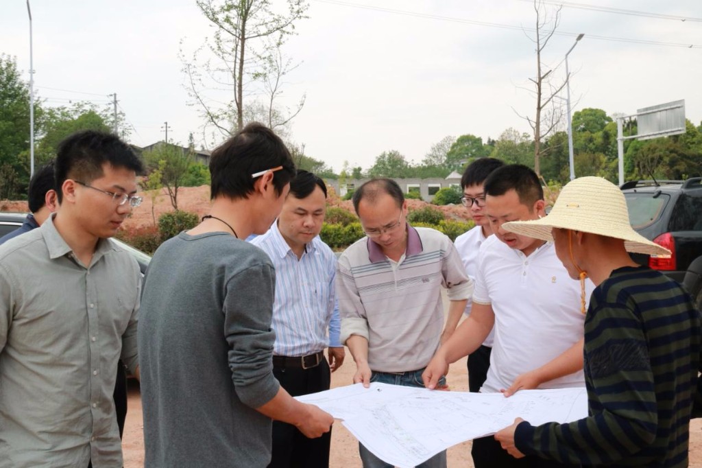 市委政研室调研芦淞区产业项目建设